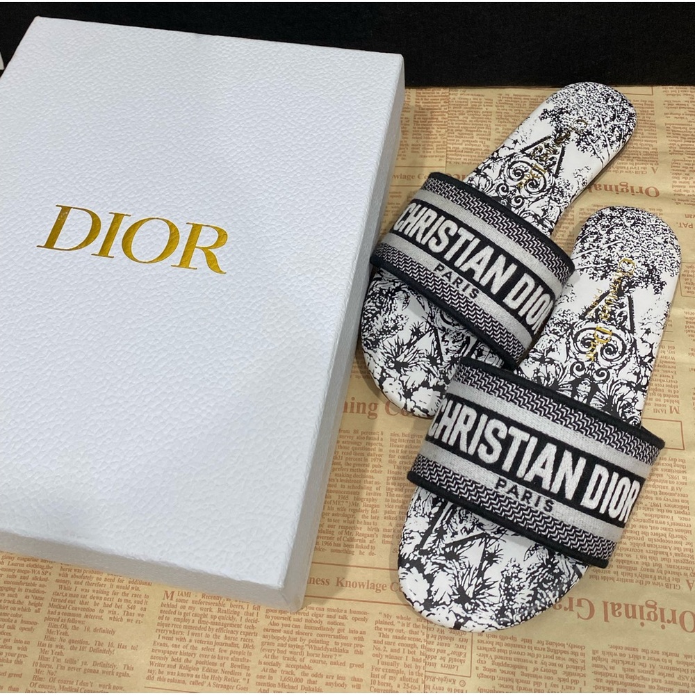 Dior Women's Authentic Sandals